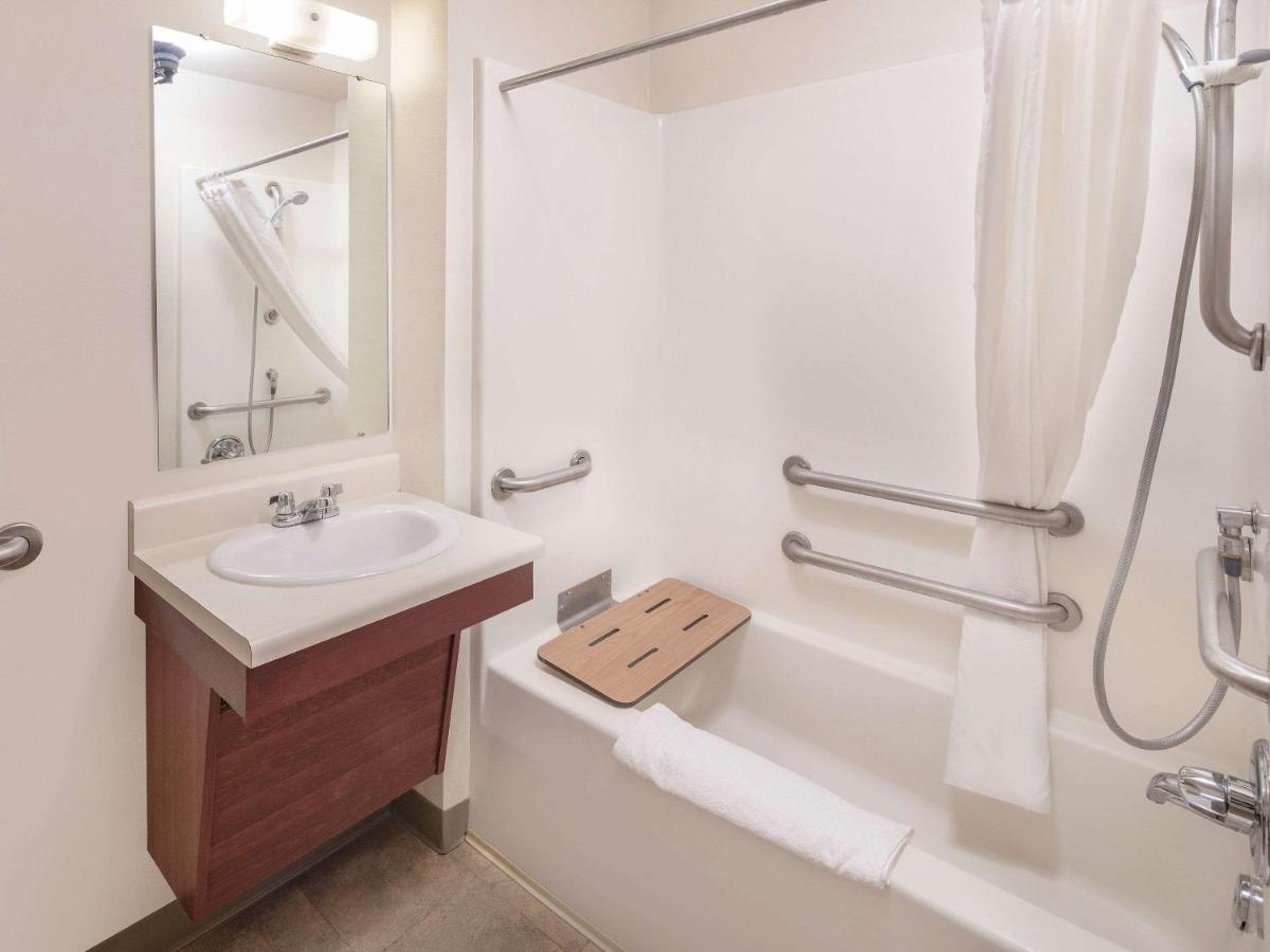 Woodspring Suites Louisville Clarksville Eksteriør bilde
