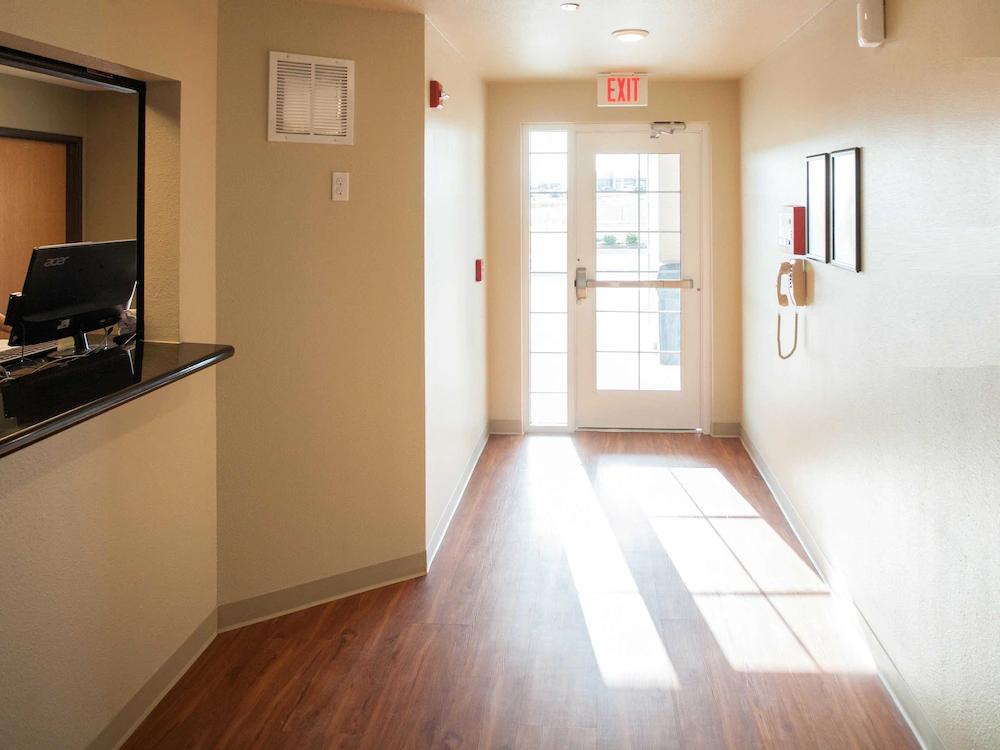 Woodspring Suites Louisville Clarksville Eksteriør bilde